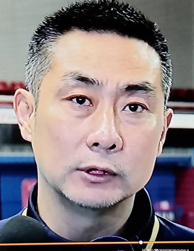 阿扎伦卡遭遇三持续失利，巴黎圣日耳曼教练压力巨大！